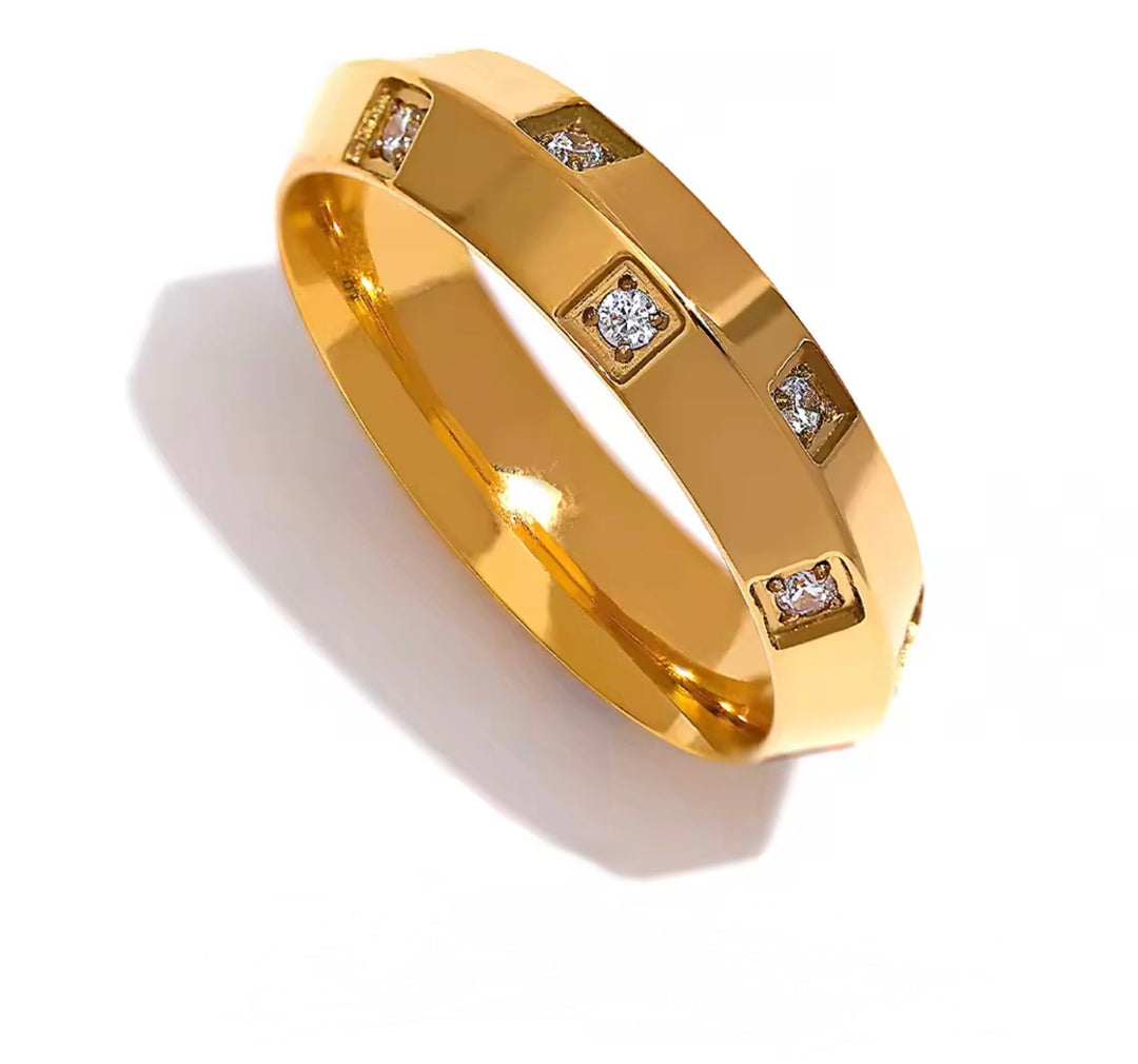 Mayla Ring
