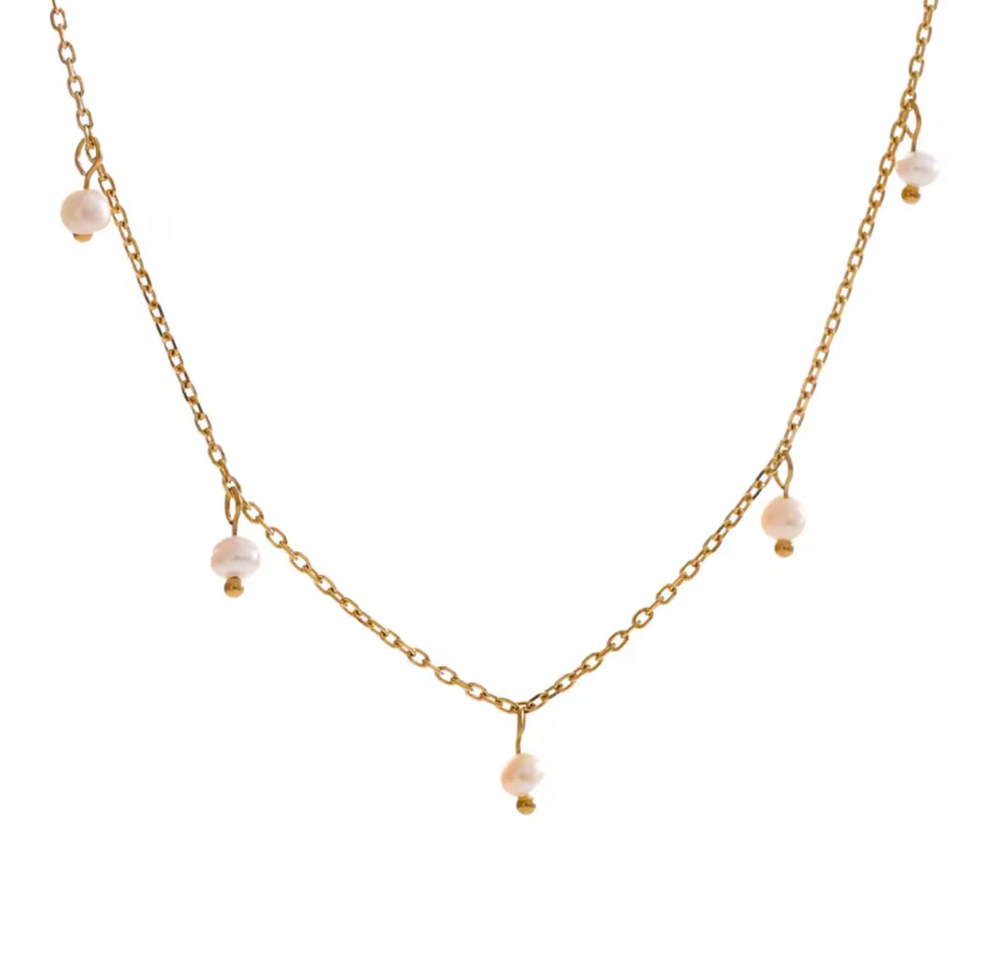 Beach Day Pearl Drop Necklace