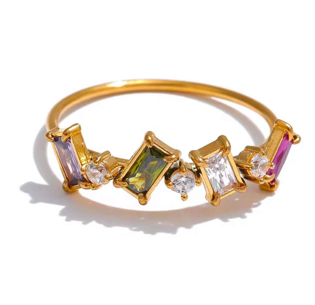 Vivian Ring