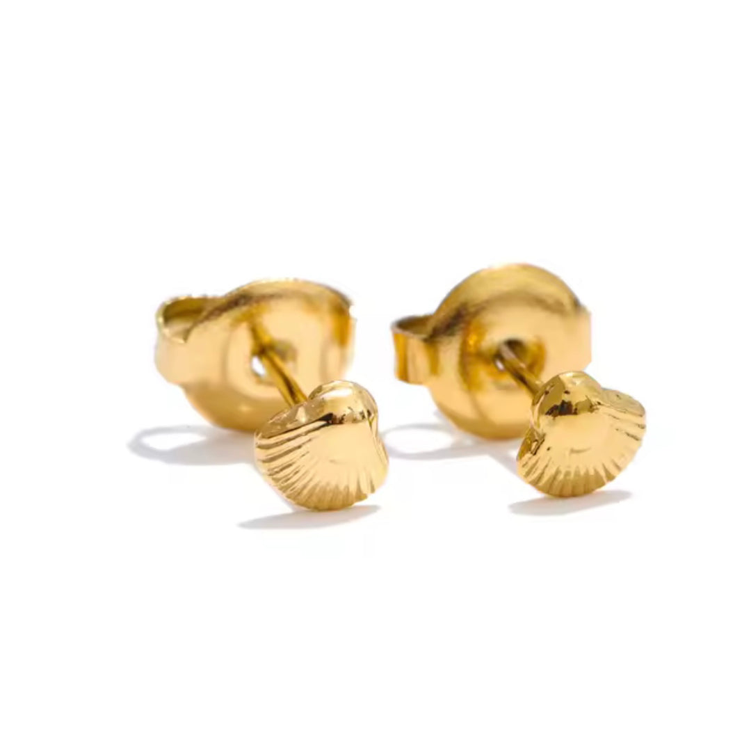 Bess Seashell Earrings