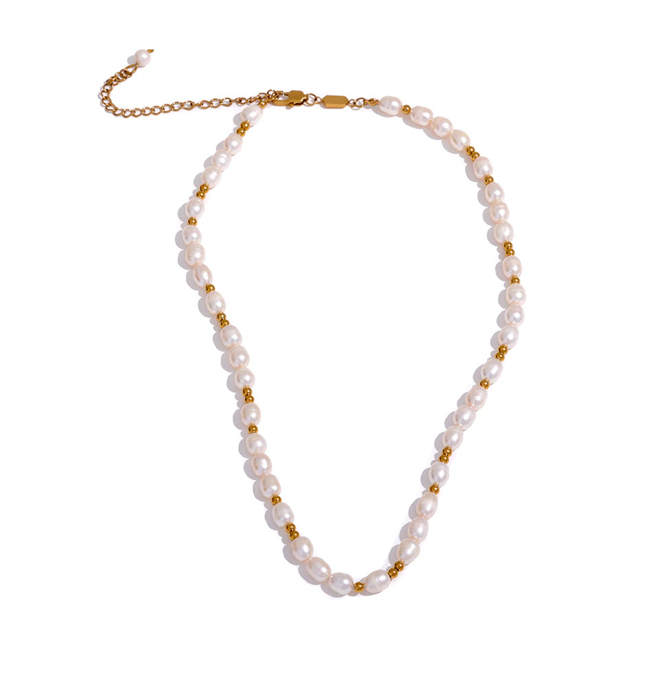 Rial Pearl Necklace