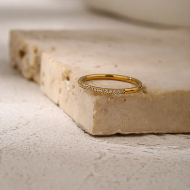 Carrie Ring