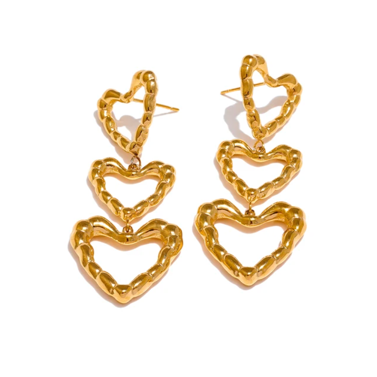 Kelshie Heart Earrings
