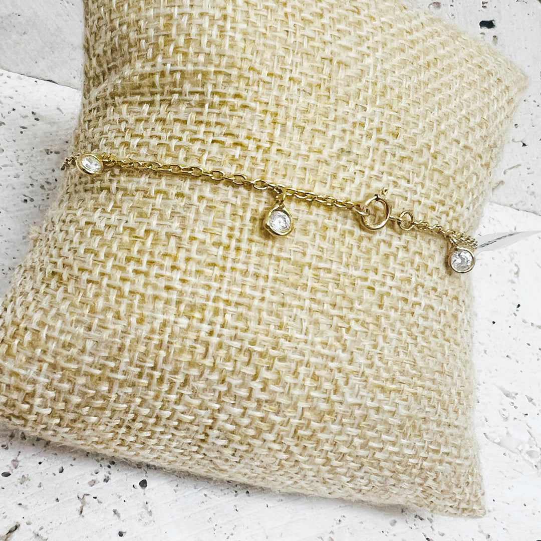 Samda Round Drop Bezel Bracelet