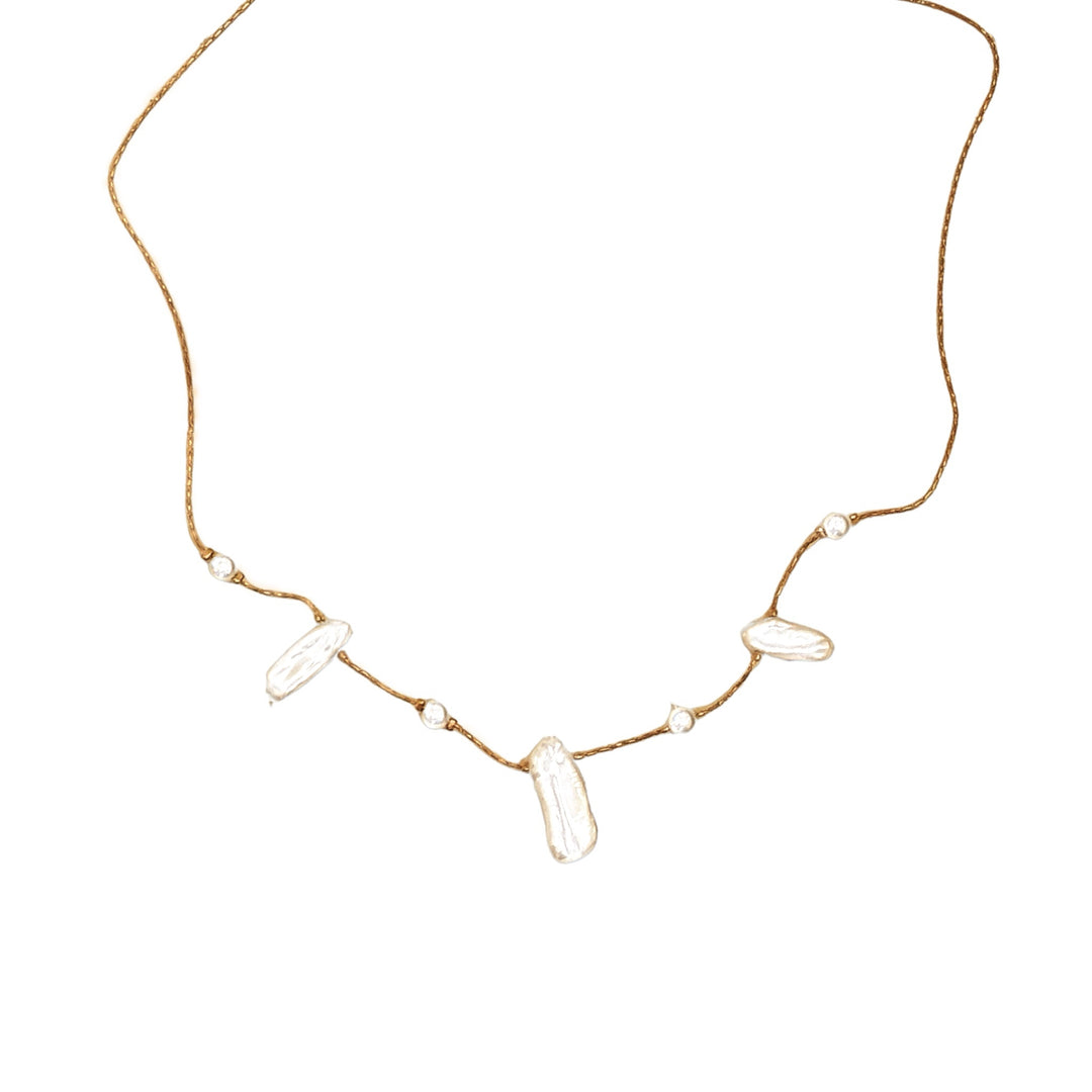 Leia Pearl Necklace