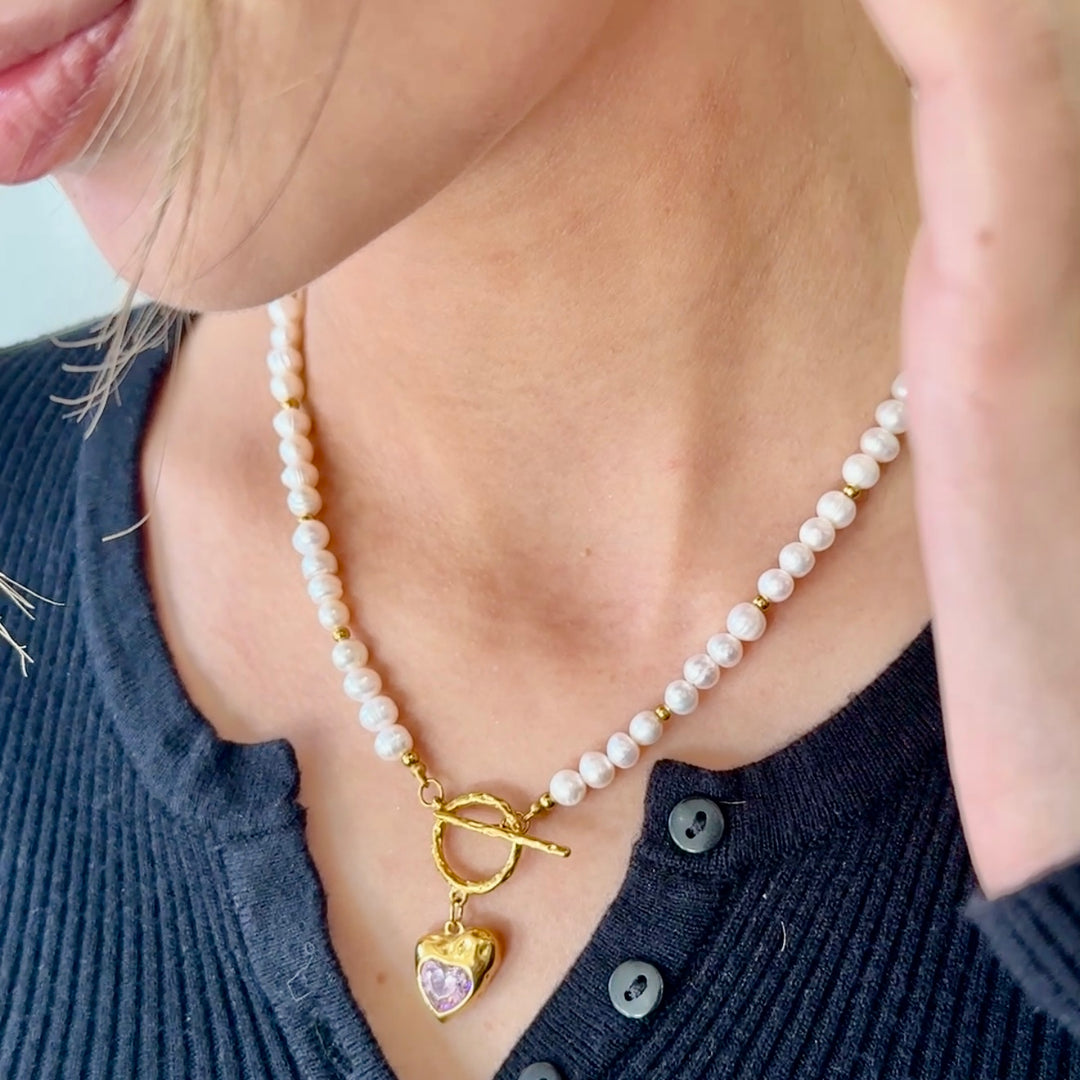 Persimo Pearl Necklace