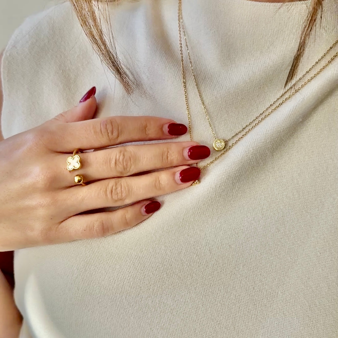 Leila Necklace