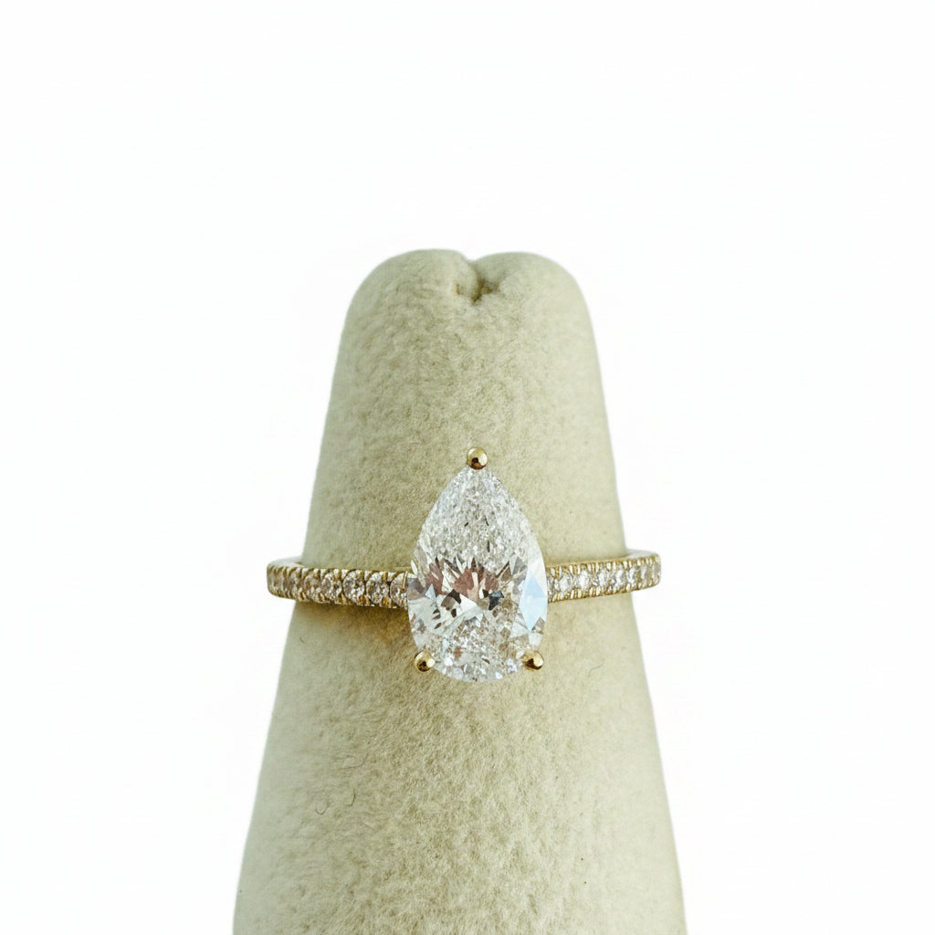 Bella 1CT Pearl Shape LBG Diamond Ring