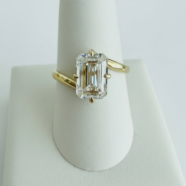 Elise 2CT LBG Diamond Ring