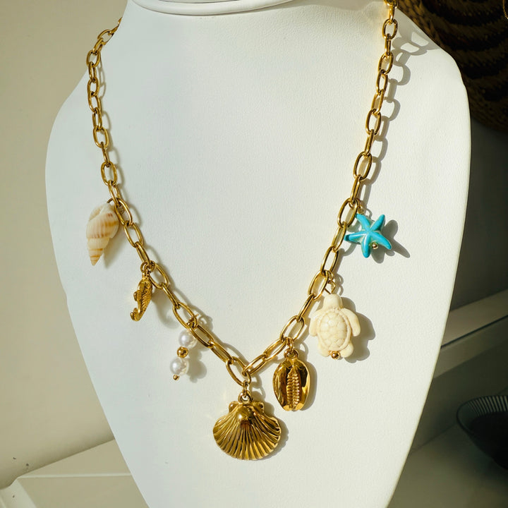 Little Corona Beach Necklace