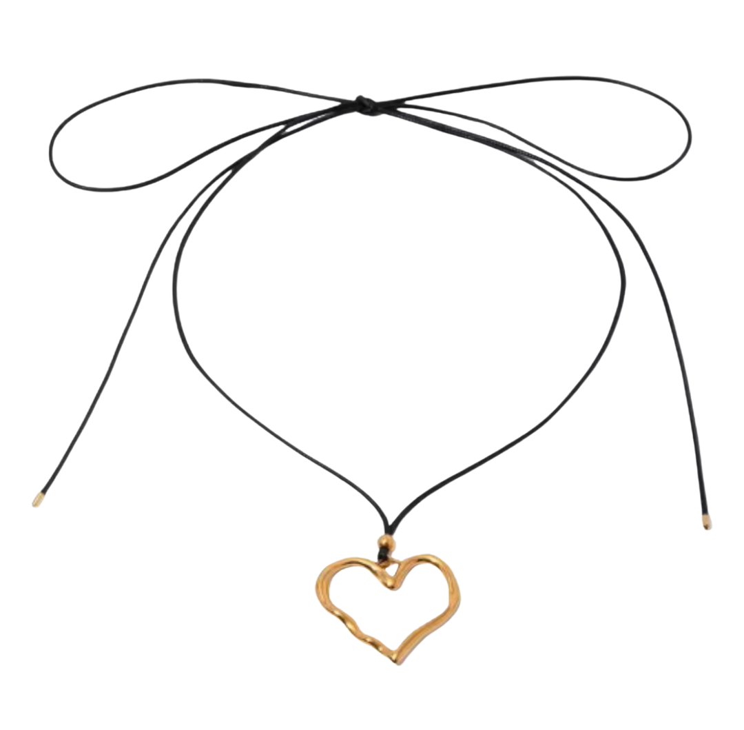 Casenda Rope & Heart Necklace