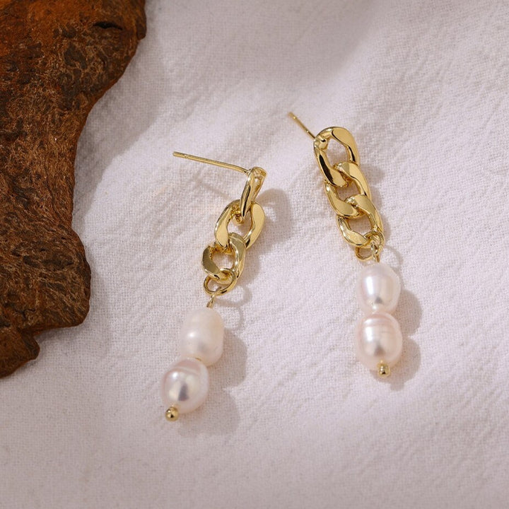 Aurora Pearl Earrings